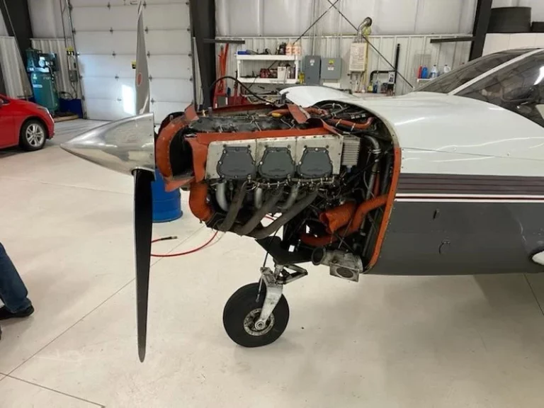 1978 Piper Cherokee 6/300 Engine