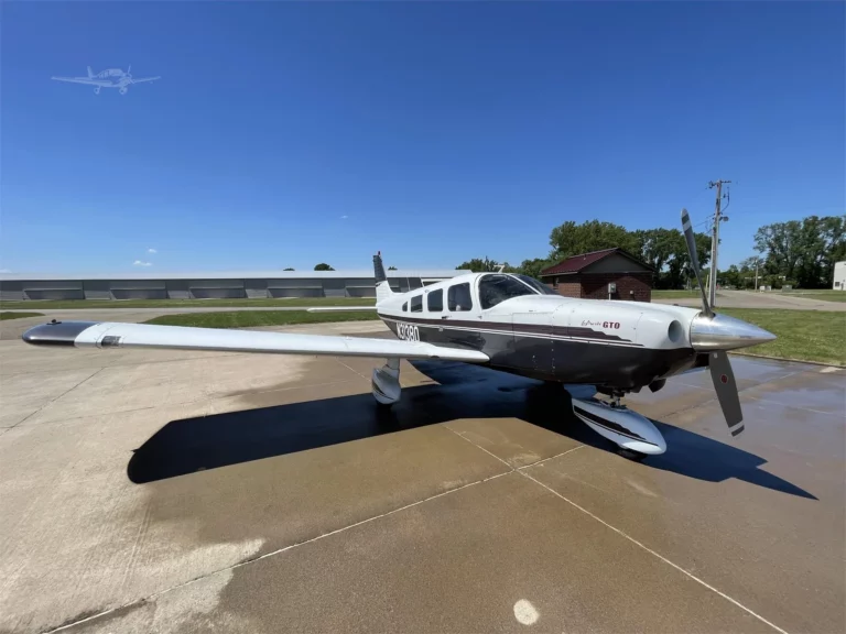 1978 Piper Cherokee 6/300